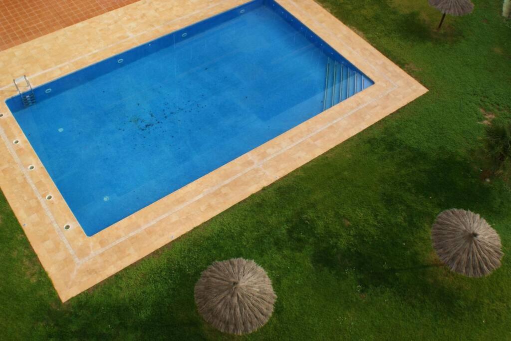 Apartamento En Roses Con Parking Y Piscina Apartment Luaran gambar